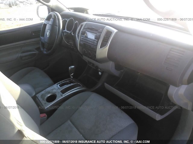 5TFTX4CN1CX020700 - 2012 TOYOTA TACOMA ACCESS CAB Grau Foto 5