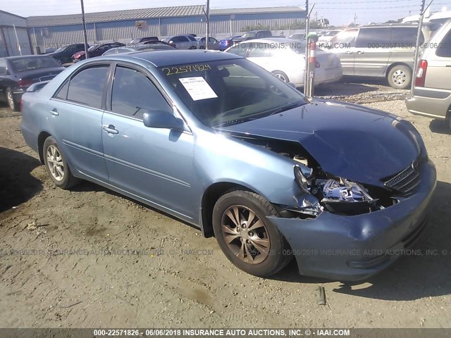 4T1BF30K74U571862 - 2004 TOYOTA CAMRY LE/XLE/SE ღია ლურჯი ფოტო 1