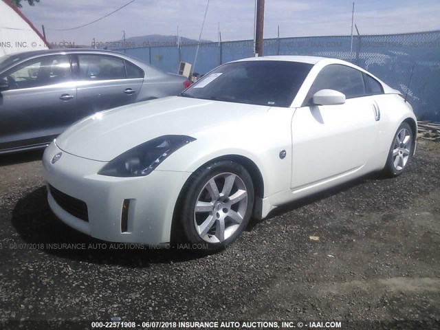 JN1AZ34D44T166148 - 2004 NISSAN 350Z COUPE WHITE photo 2