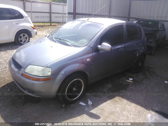 KL1TD66676B576057 - 2006 CHEVROLET AVEO LS GRAY photo 2