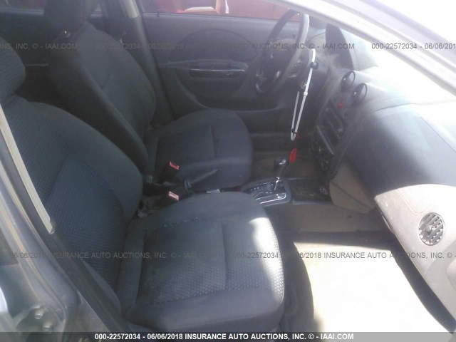 KL1TD66676B576057 - 2006 CHEVROLET AVEO LS GRAY photo 5