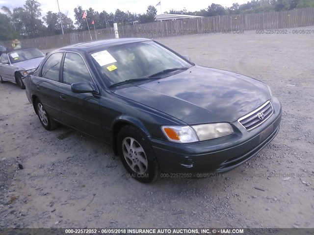 JT2BG22K9Y0486553 - 2000 TOYOTA CAMRY CE/LE/XLE 绿色 照片 1