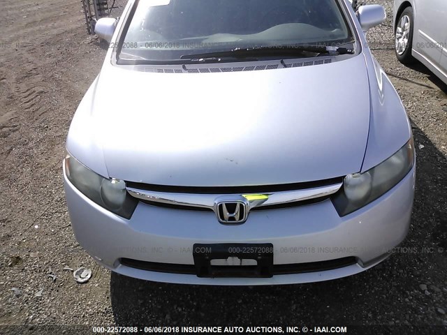 1HGFA16556L052412 - 2006 HONDA CIVIC LX SILVER photo 6