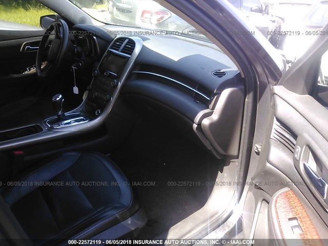 1G11H5SA5DF286942 - 2013 CHEVROLET MALIBU LTZ 灰色 照片 5