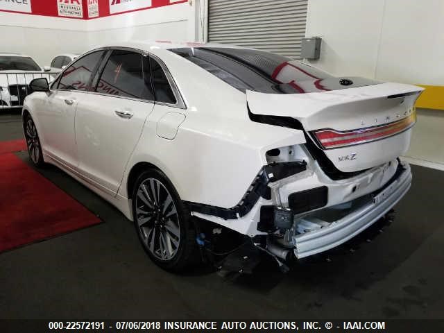 3LN6L5MU1JR604195 - 2018 LINCOLN MKZ HYBRID RESERVE WHITE photo 3