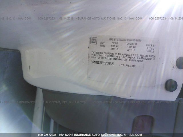 1G1NE52JX3M506807 - 2003 CHEVROLET MALIBU LS WHITE photo 9