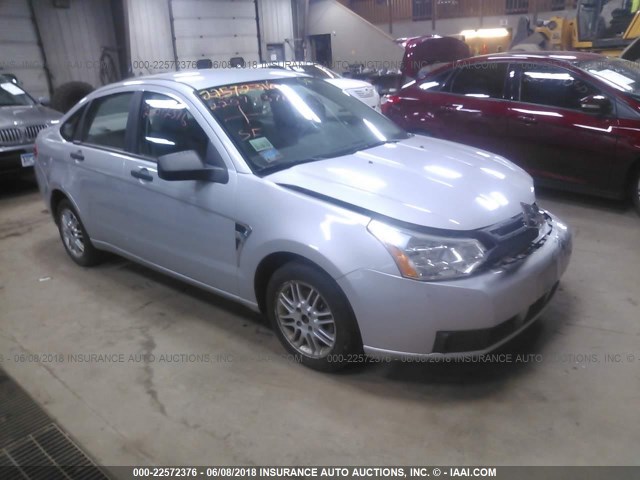 1FAHP35N08W182172 - 2008 FORD FOCUS SE/SEL/SES GRAY photo 1