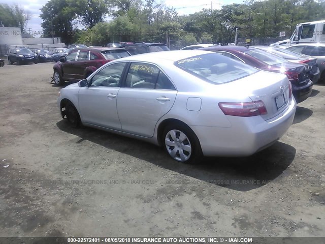 4T1BE46K28U743768 - 2008 TOYOTA CAMRY CE/LE/XLE/SE SILVER photo 3