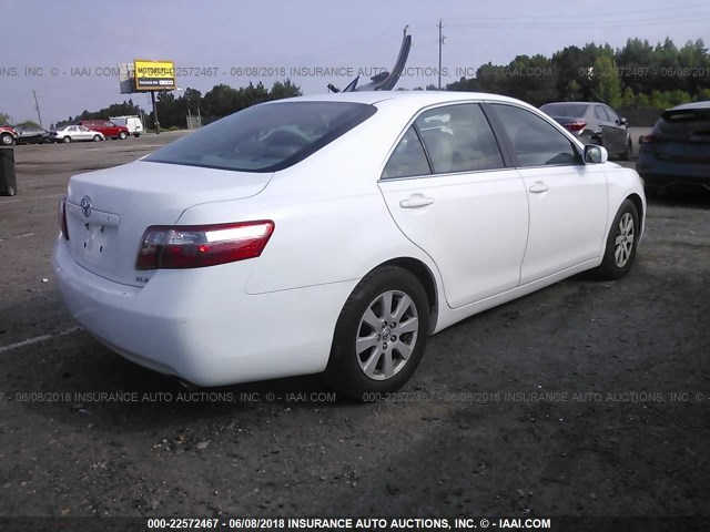 4T1BE46K99U834361 - 2009 TOYOTA CAMRY SE/LE/XLE WHITE photo 4