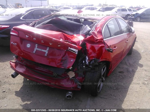 YV1902FH9D2173875 - 2013 VOLVO S60 T6 RED photo 4