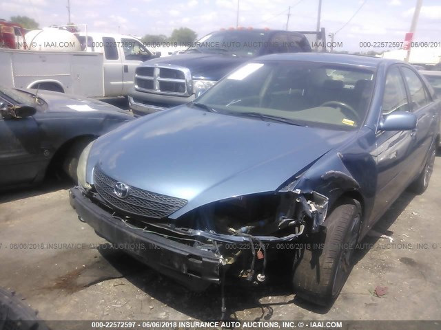 4T1BE32K54U887325 - 2004 TOYOTA CAMRY LE/XLE/SE ლურჯი ფოტო 6