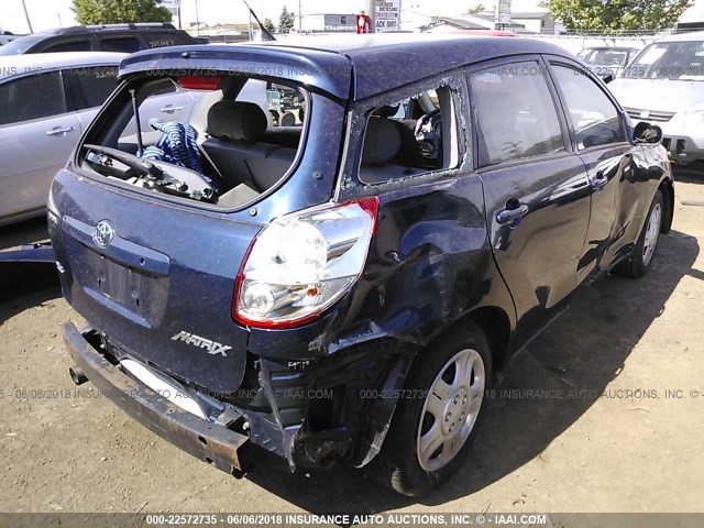 2T1KR32E33C026434 - 2003 TOYOTA COROLLA MATRIX XR BLUE photo 4