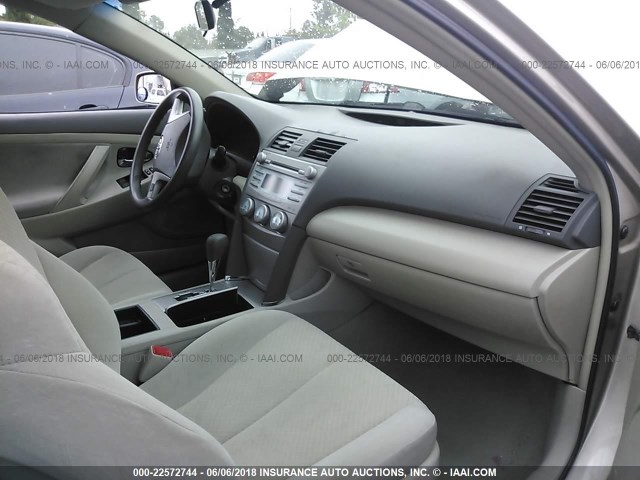 4T4BE46K87R009656 - 2007 TOYOTA CAMRY NEW GENERAT CE/LE/XLE/SE GOLD photo 5