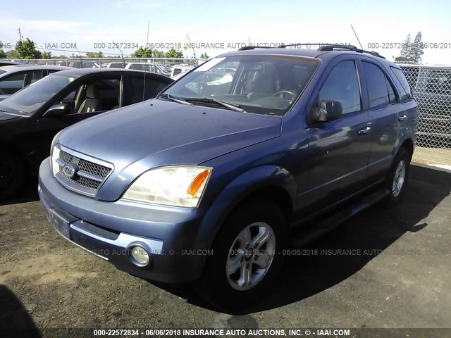 KNDJD733X45299660 - 2004 KIA SORENTO EX/LX BLUE photo 2