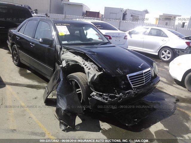 WDBJF70J72B480578 - 2002 MERCEDES-BENZ E 430 BLACK photo 1