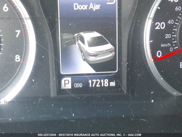 4T1BF1FK7HU298083 - 2017 TOYOTA CAMRY LE/XLE/SE/XSE 银色 照片 7