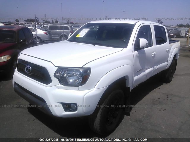 5TFJU4GN4EX063456 - 2014 TOYOTA TACOMA DOUBLE CAB PRERUNNER WHITE photo 2