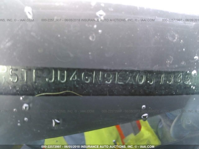 5TFJU4GN9EX051349 - 2014 TOYOTA TACOMA DOUBLE CAB PRERUNNER BLACK photo 9