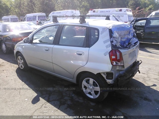 KL1TD62645B400233 - 2005 CHEVROLET AVEO LS SILVER photo 3