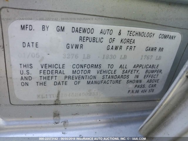 KL1TD62645B400233 - 2005 CHEVROLET AVEO LS SILVER photo 9