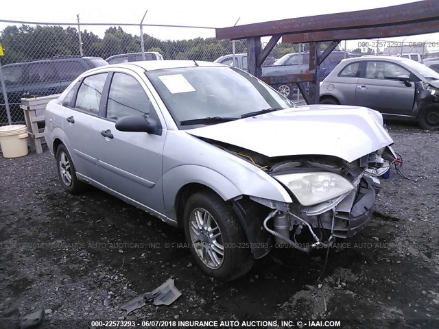 1FAFP34N77W127385 - 2007 FORD FOCUS ZX4/S/SE/SES 银色 照片 1