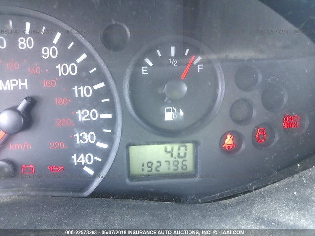 1FAFP34N77W127385 - 2007 FORD FOCUS ZX4/S/SE/SES 银色 照片 7