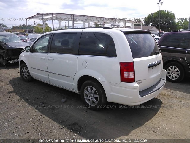 2A4RR5D11AR309474 - 2010 CHRYSLER TOWN & COUNTRY TOURING WHITE photo 3