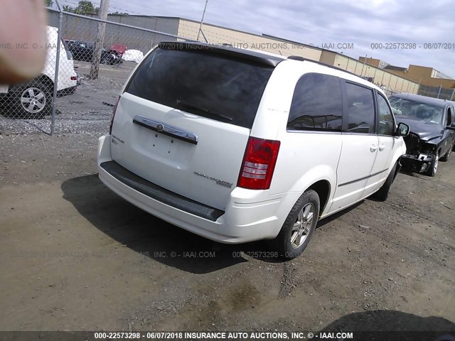 2A4RR5D11AR309474 - 2010 CHRYSLER TOWN & COUNTRY TOURING WHITE photo 4