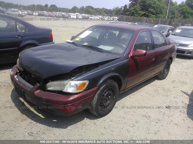 4T1BG22K2XU447992 - 1999 TOYOTA CAMRY CE/LE/XLE RED photo 2