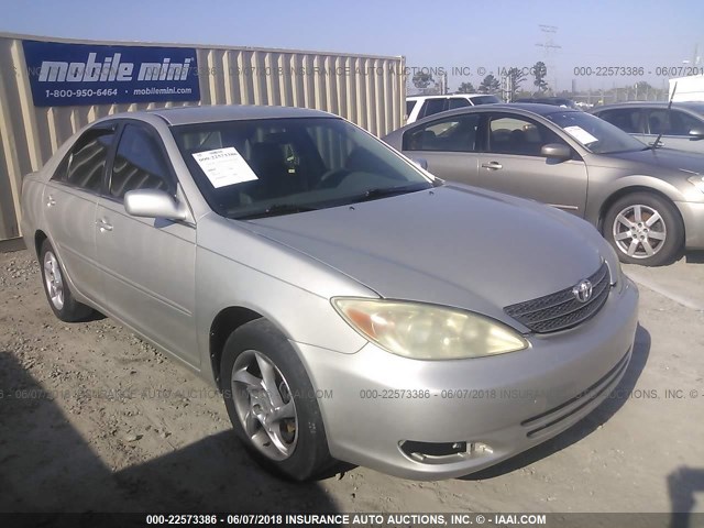 4T1BE32K94U809453 - 2004 TOYOTA CAMRY LE/XLE/SE ვერცხლისფერი ფოტო 1