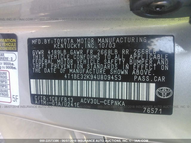 4T1BE32K94U809453 - 2004 TOYOTA CAMRY LE/XLE/SE ვერცხლისფერი ფოტო 9