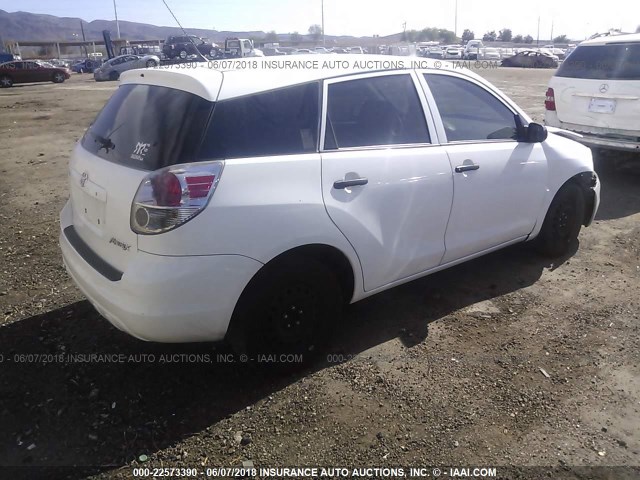 2T1KR32E57C682009 - 2007 TOYOTA COROLLA MATRIX XR WHITE photo 4