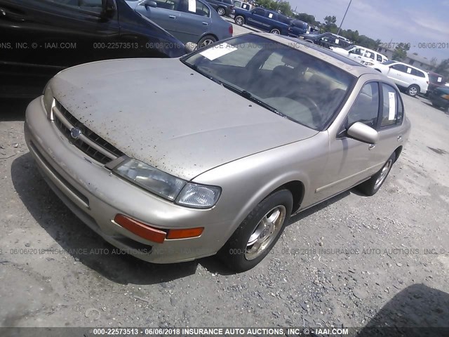 JN1CA21D4VM538923 - 1997 NISSAN MAXIMA GLE/GXE/SE GOLD photo 2