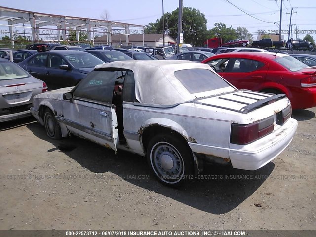 1FACP44M1NF124284 - 1992 FORD MUSTANG LX WHITE photo 3