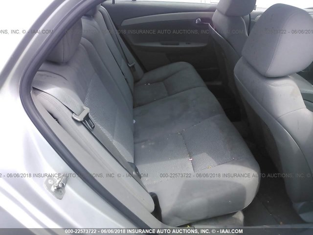 1G1ZC5E09AF188402 - 2010 CHEVROLET MALIBU 1LT 银色 照片 8