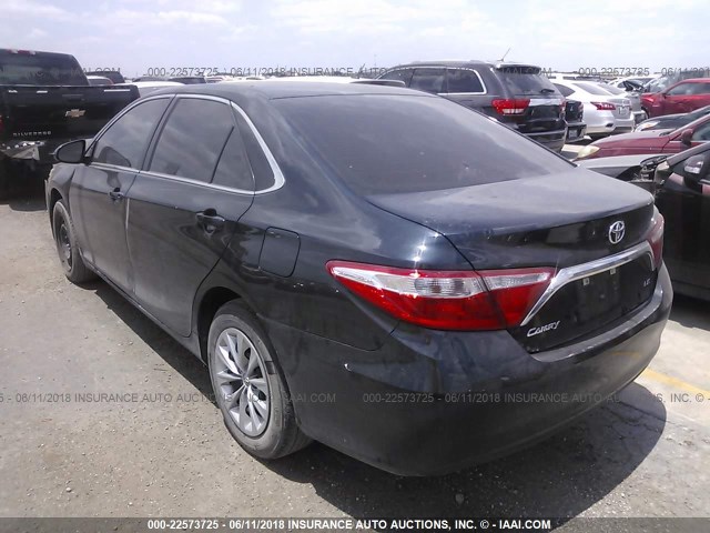 4T1BF1FK7FU104651 - 2015 TOYOTA CAMRY LE/XLE/SE/XSE BLACK photo 3