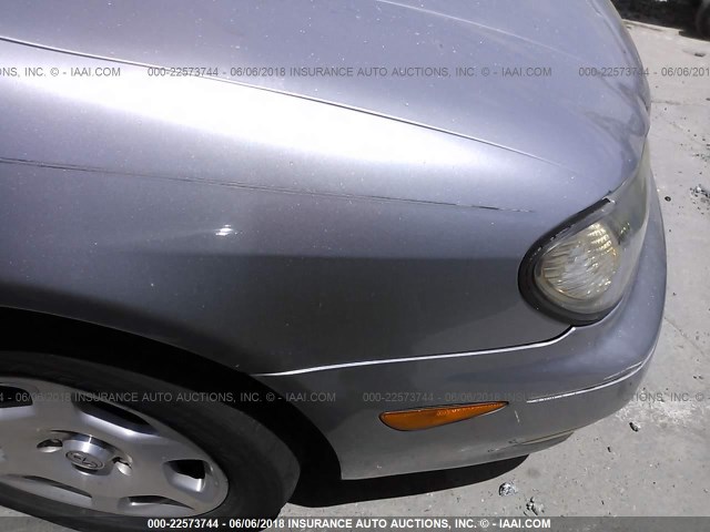 JNKCA31A51T001081 - 2001 INFINITI I30 SILVER photo 6