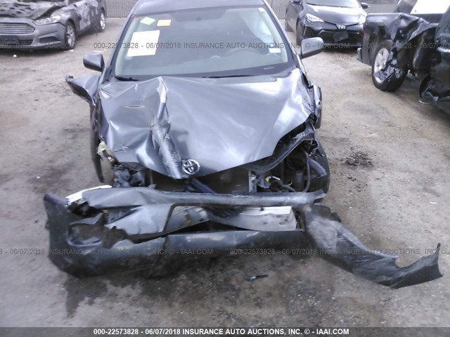 2T1KU4EE6BC536257 - 2011 TOYOTA COROLLA MATRIX  GRAY photo 6