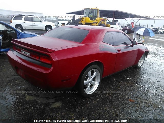 2C3CDYBTXCH262149 - 2012 DODGE CHALLENGER R/T RED photo 4