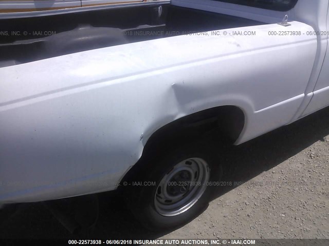 4F4CR12A8RTM96182 - 1994 MAZDA B2300 WHITE photo 6