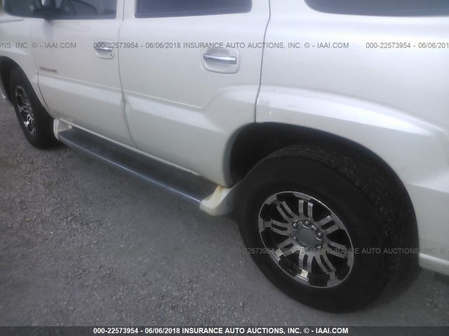 1GYEK63N53R188776 - 2003 CADILLAC ESCALADE LUXURY 奶油色 照片 6