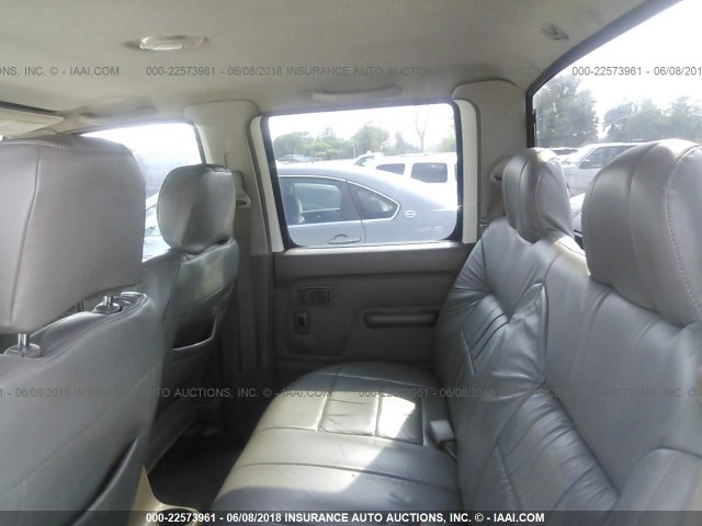 1N6ED27T41C344319 - 2001 NISSAN FRONTIER CREW CAB XE/CREW CAB SE WHITE photo 8