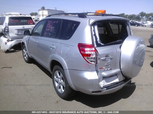 2T3DK4DV0BW042403 - 2011 TOYOTA RAV4 LIMITED SILVER photo 3