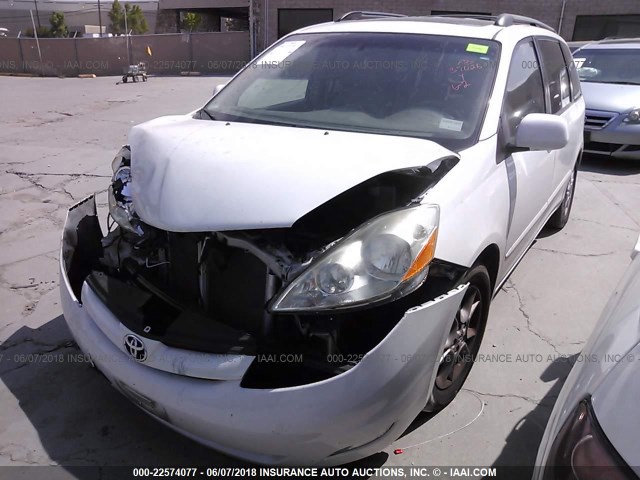 5TDZA22C46S455785 - 2006 TOYOTA SIENNA XLE/XLE LIMITED WHITE photo 2