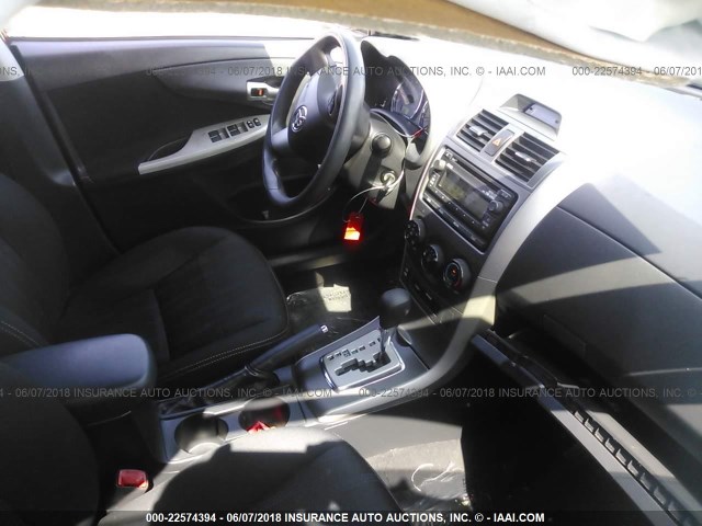 5YFBU4EE0CP036788 - 2012 TOYOTA COROLLA S/LE RED photo 5
