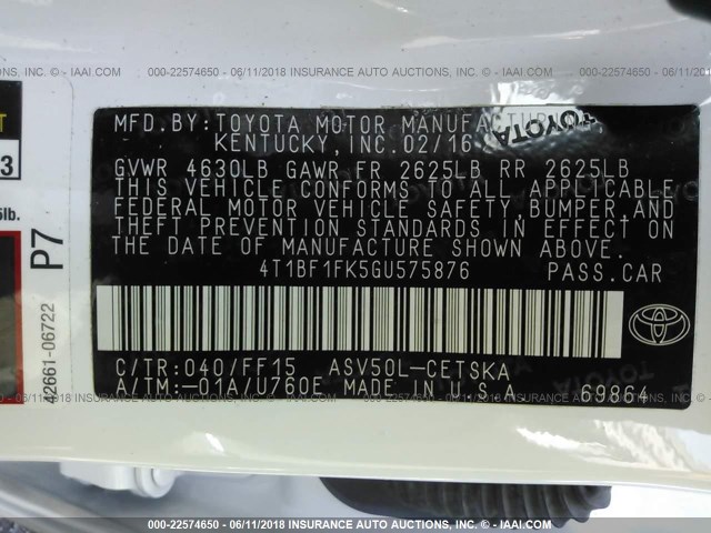 4T1BF1FK5GU575876 - 2016 TOYOTA CAMRY LE/XLE/SE/XSE WHITE photo 9