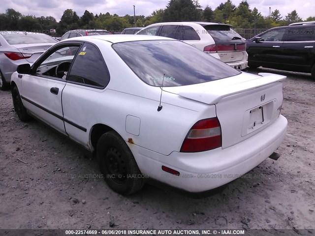 1HGCD7127RA037078 - 1994 HONDA ACCORD DX WHITE photo 3