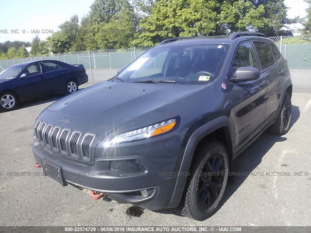 1C4PJMBS1HW569708 - 2017 JEEP CHEROKEE TRAILHAWK GRAY photo 2