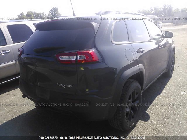 1C4PJMBS1HW569708 - 2017 JEEP CHEROKEE TRAILHAWK 灰色 照片 4