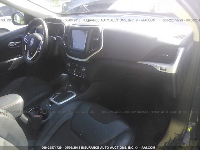 1C4PJMBS1HW569708 - 2017 JEEP CHEROKEE TRAILHAWK 灰色 照片 5